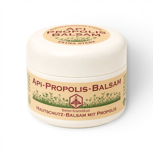 Bienenprodukte Shop API Propolis Hautbalsam extra stark in einem weißen Tiegel zur Pflege beanspruchter Hautstellen